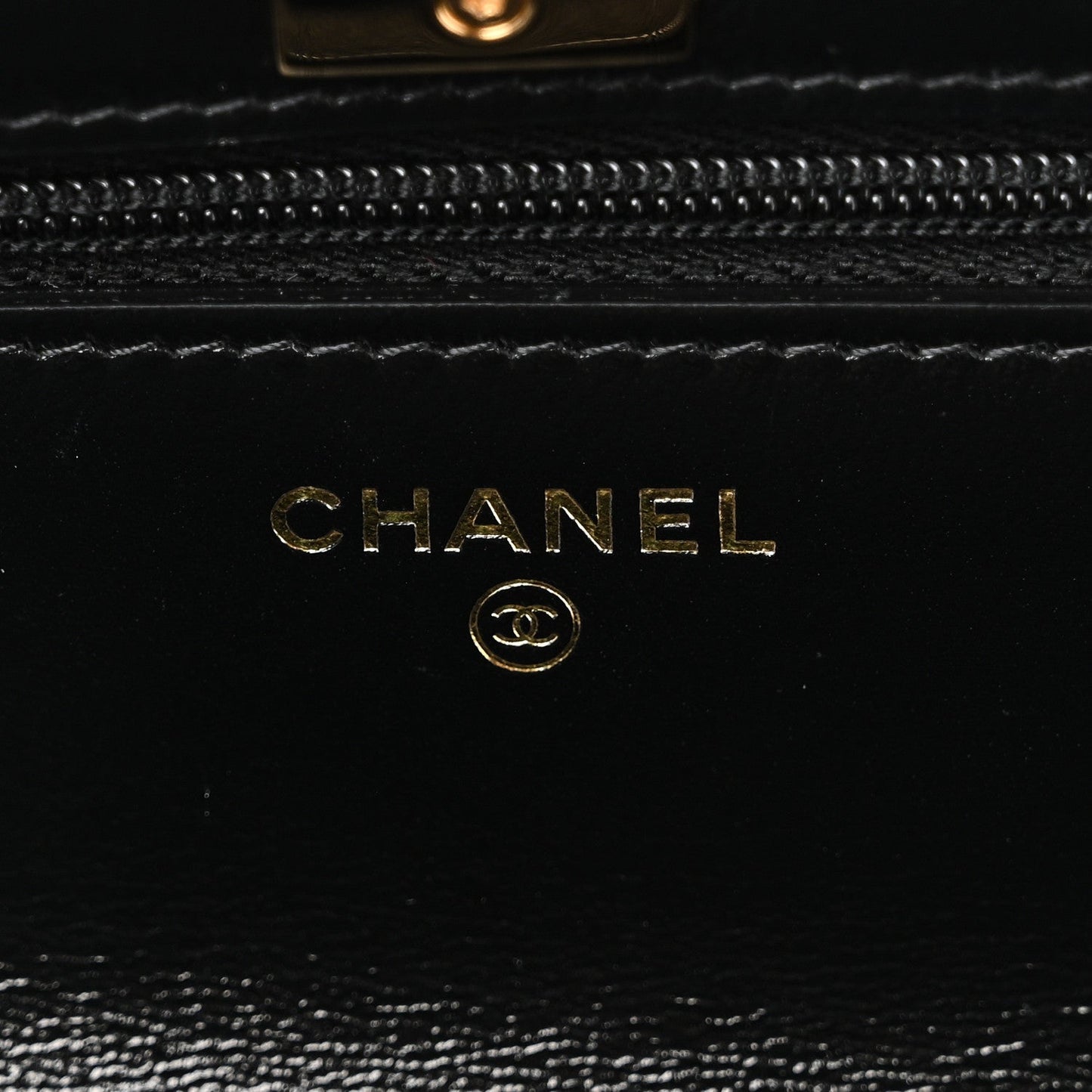 Shiny Lambskin Quilted Golden Links Wallet On Chain WOC Black