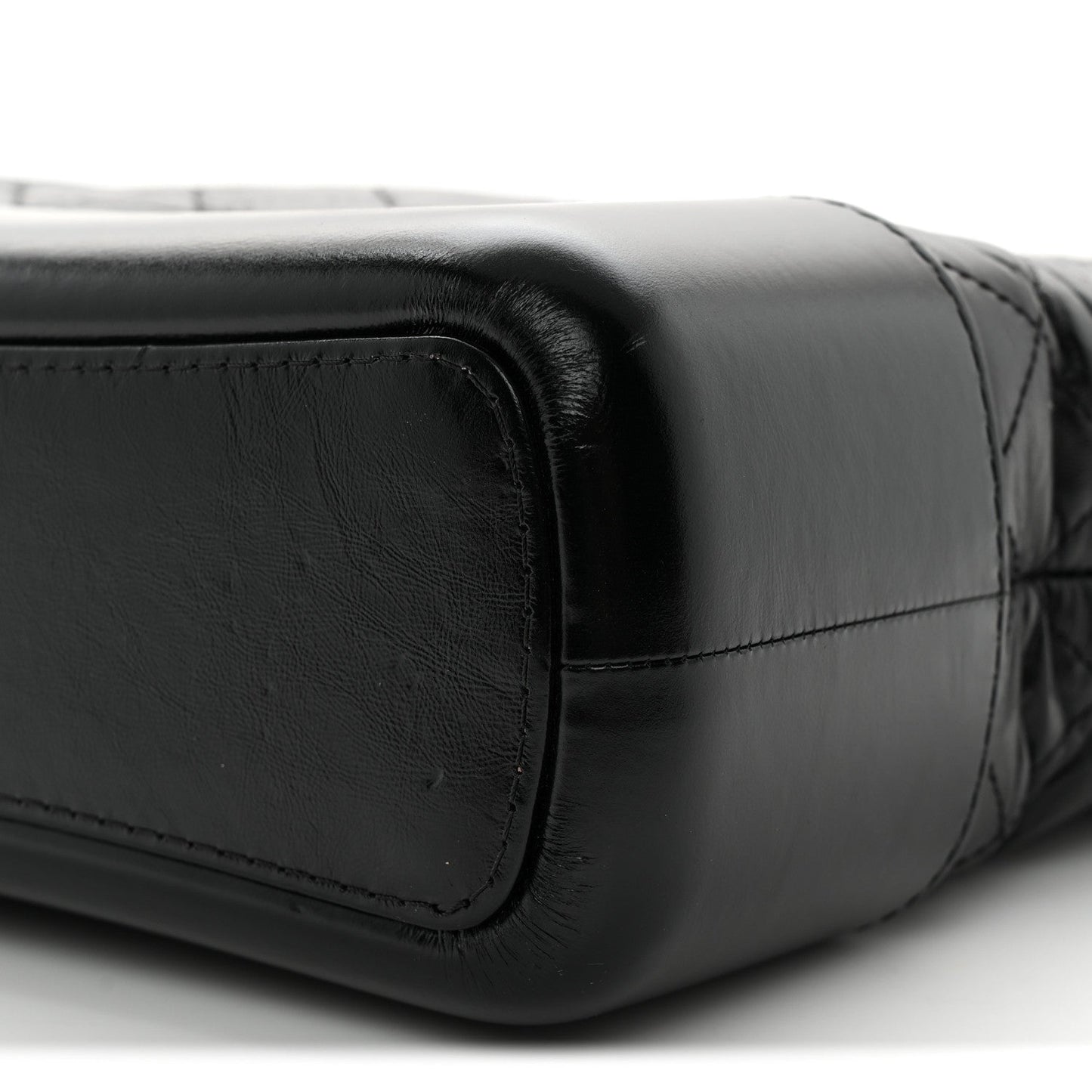 Aged Calfskin Quilted Medium Gabrielle Hobo Black