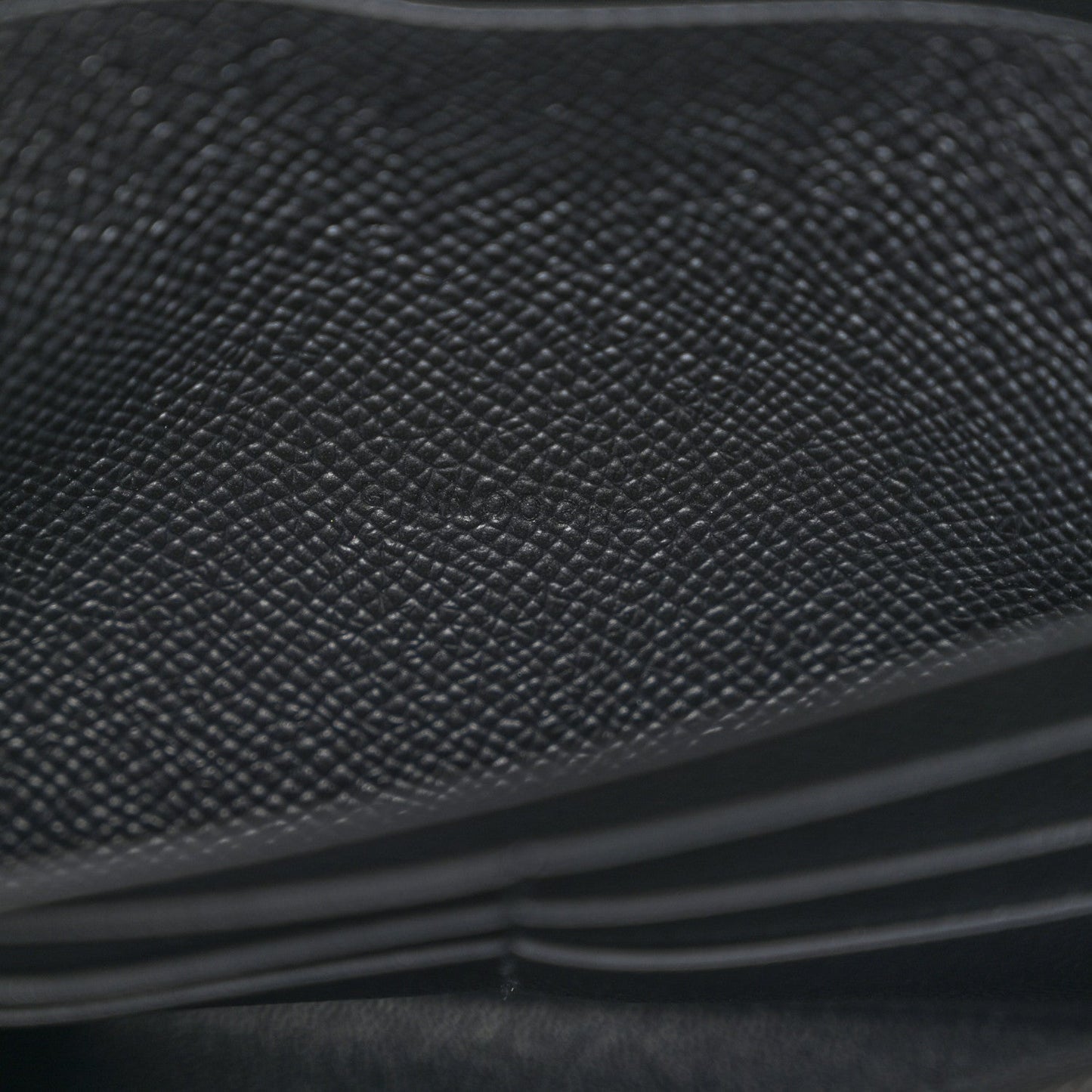 Epsom Constance Wallet To Go Black