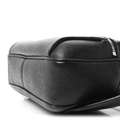 Taiga Monogram Eclipse Outdoor Messenger Black
