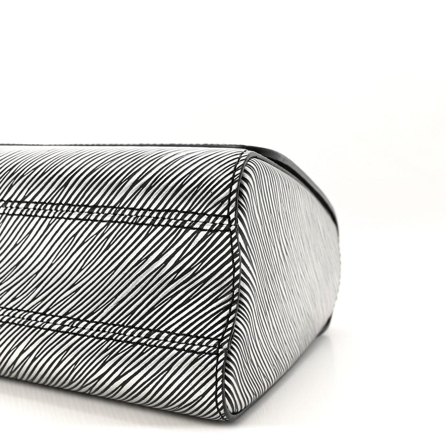 Epi Twist Shoulder Bag MM Argent