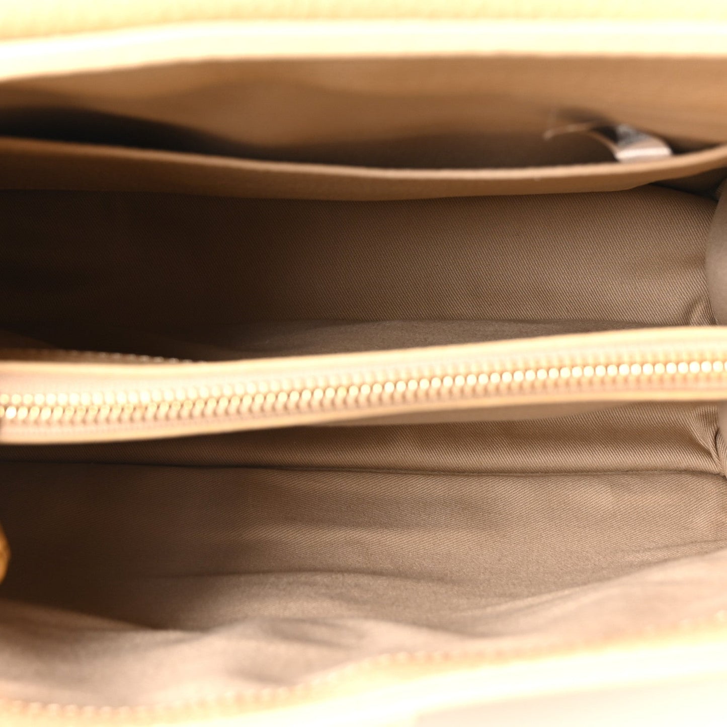 Shiny Grained Calfskin Medium Aby Day Shoulder Bag Blondie Beige