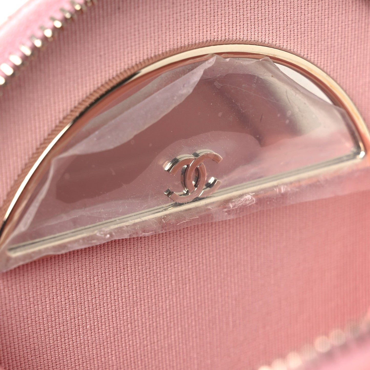 Caviar Quilted Round Handle With Care Vanity With Chain Pink