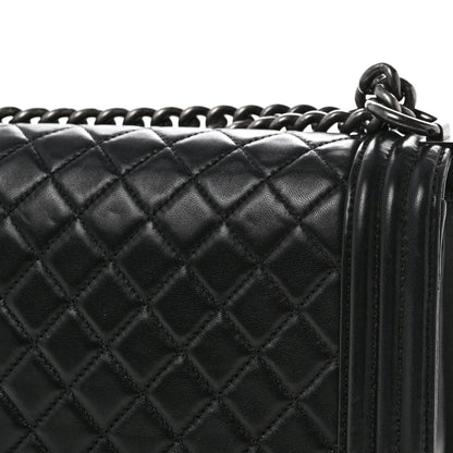 Lambskin Quilted Medium Boy Flap Black
