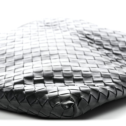 Calfskin Intrecciato Large Hop Black