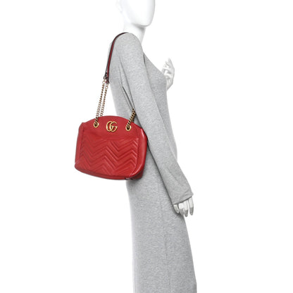 Calfskin Matelasse Medium GG Marmont Open Top Shoulder Bag Hibiscus Red