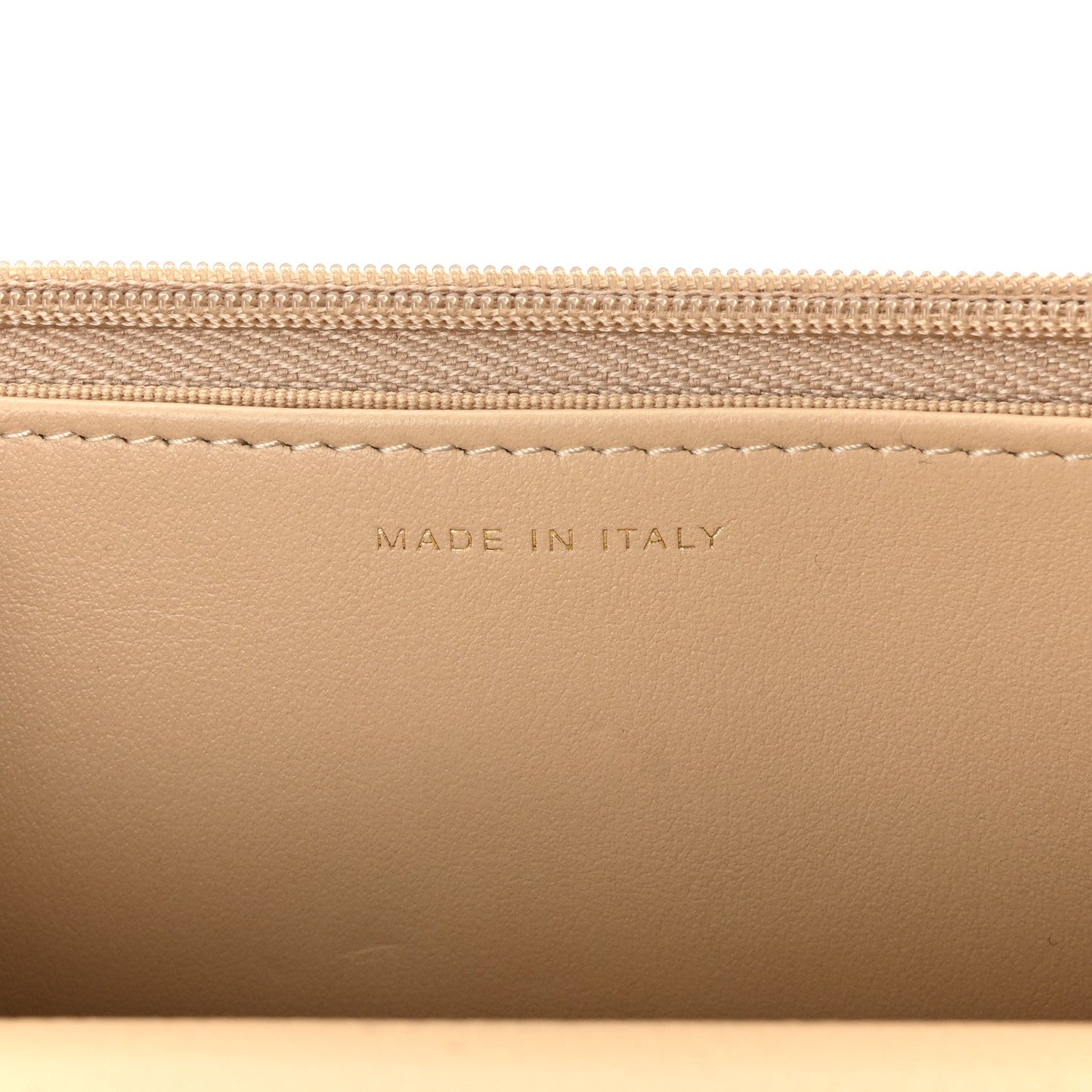 Caviar Quilted Wallet on Chain WOC Beige