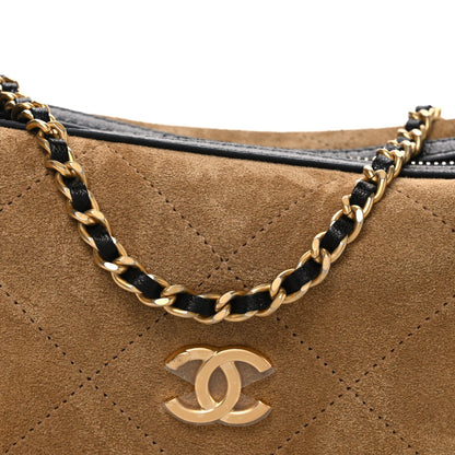 Suede Calfskin Shiny Lambskin Quilted Coco Base Hobo Clutch With Chain Beige Black