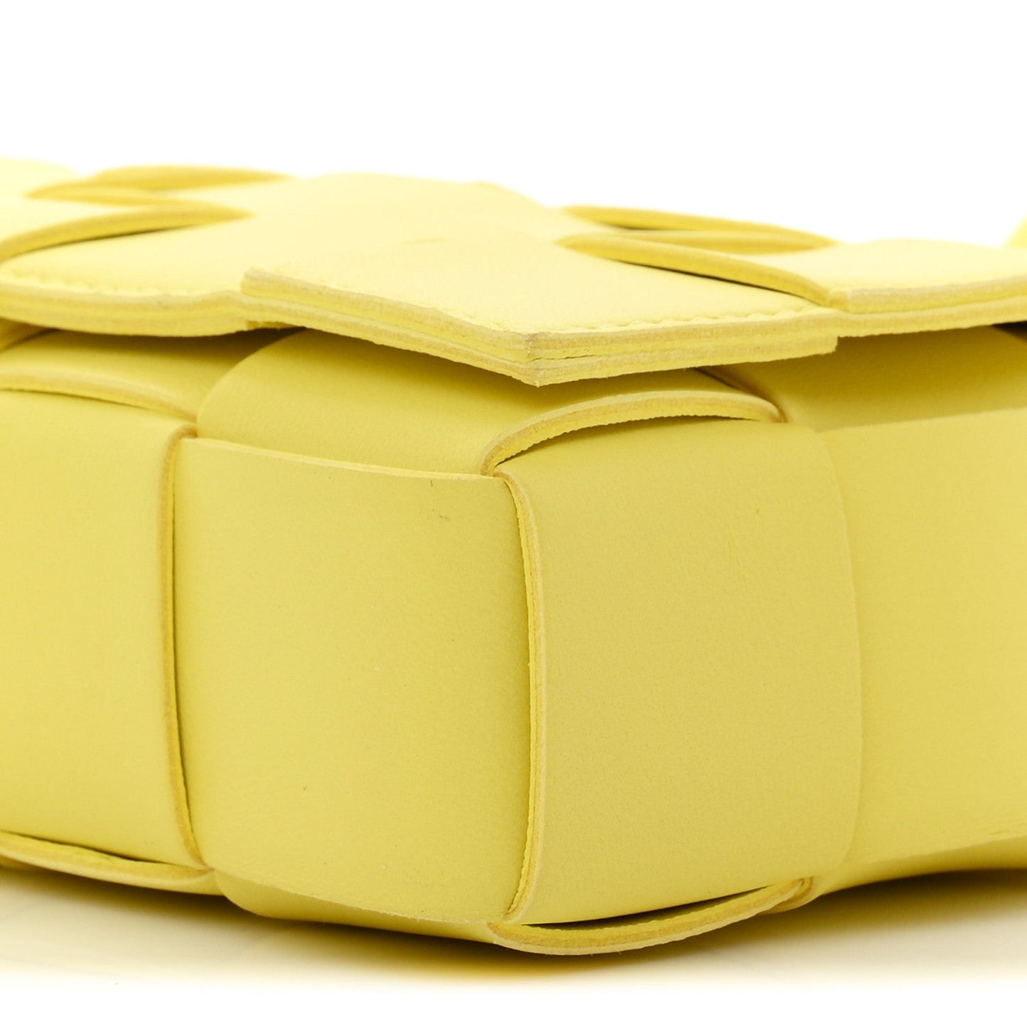 Lambskin Maxi Intrecciato Small Cassette Crossbody Bag Lemonade