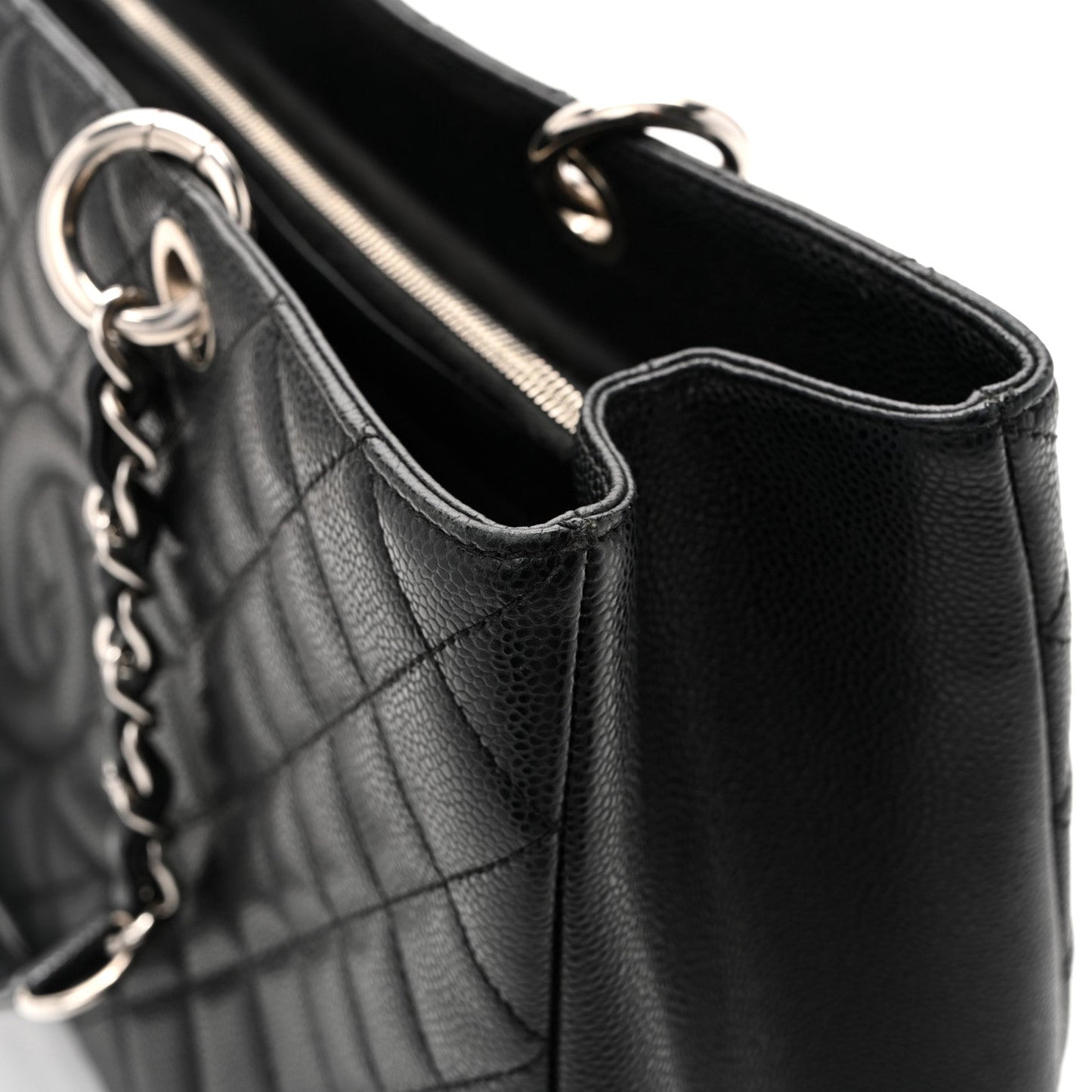 Caviar Quilted XL Grand Shopping Tote GST Black