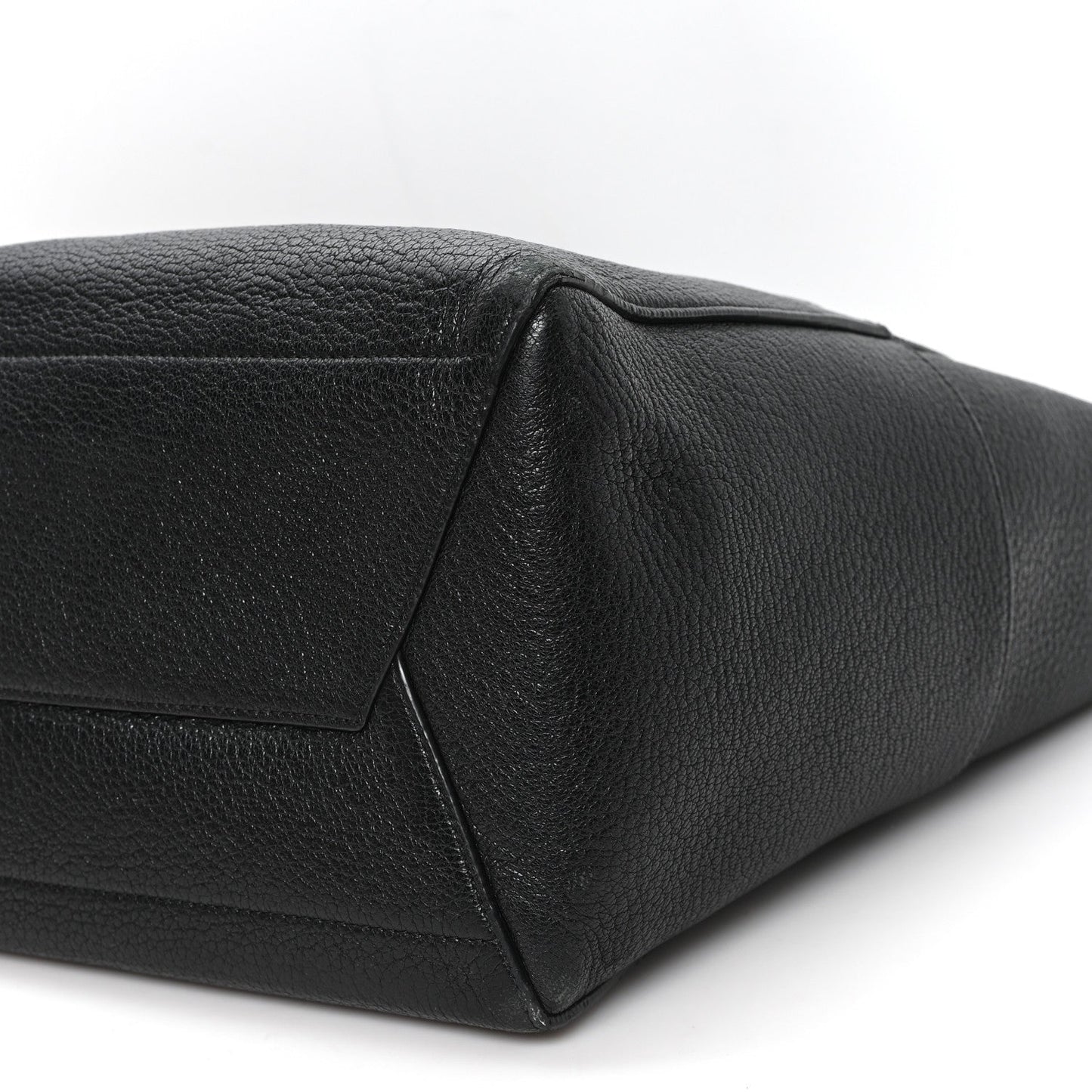 Soft Grained Calfskin Sangle Bucket Bag Black