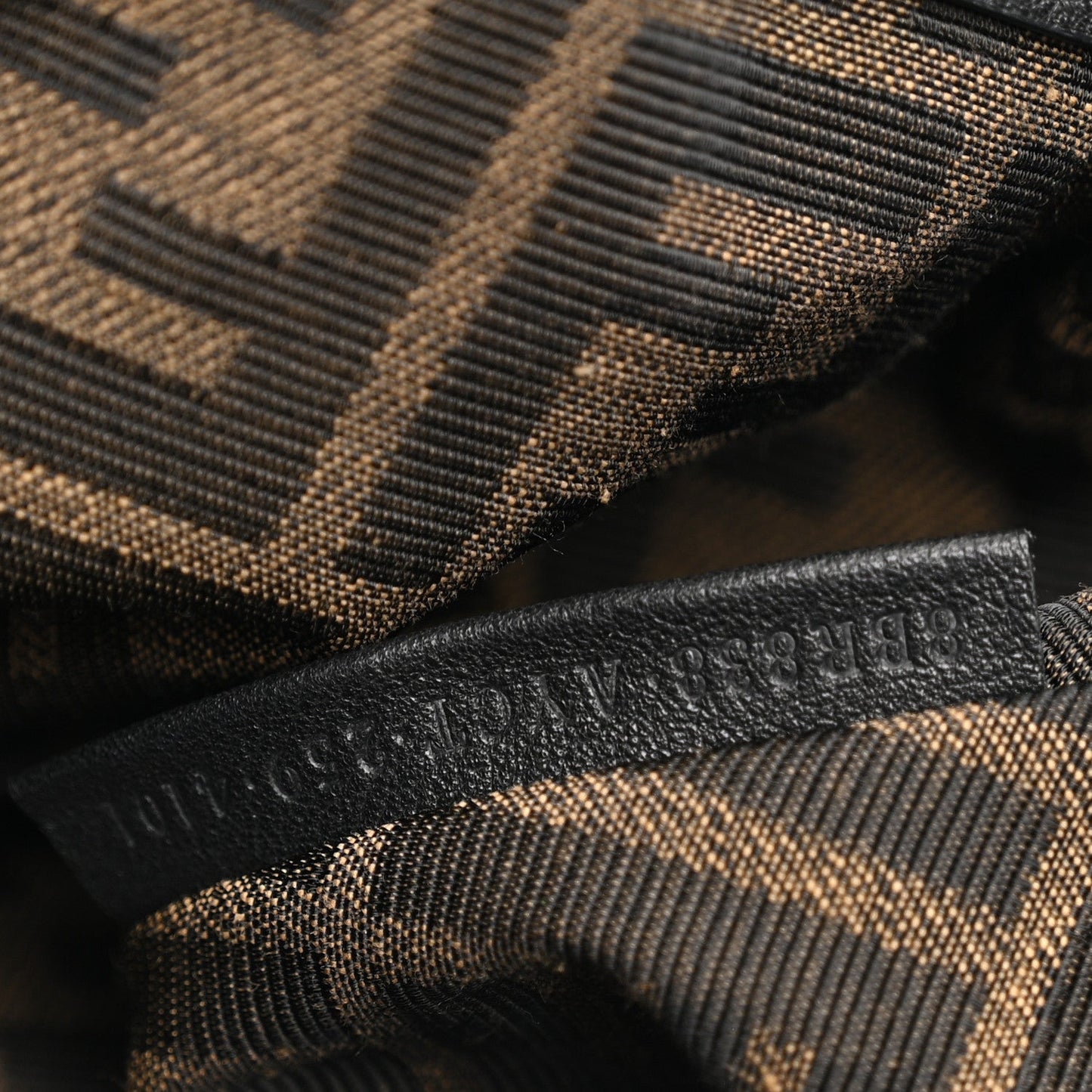 Calfskin Small Spy Black