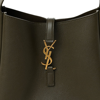 Smooth Calfskin Small Le 5 A 7 Soft Hobo Light Musk