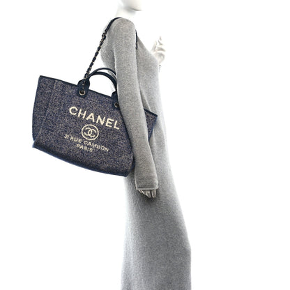 Mixed Fibers Calfskin Medium Deauville Tote Blue