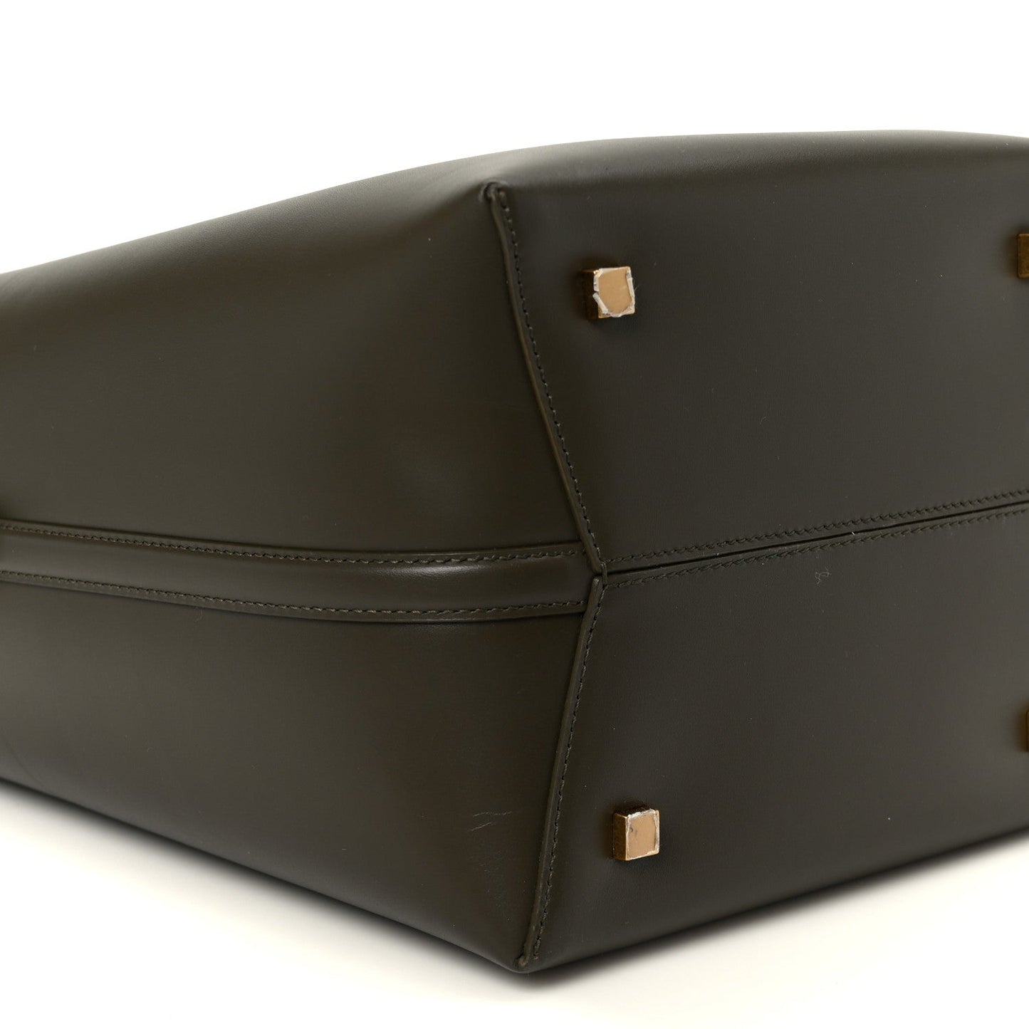 Shiny Calfskin Le 37 Bucket Bag Deep Musk