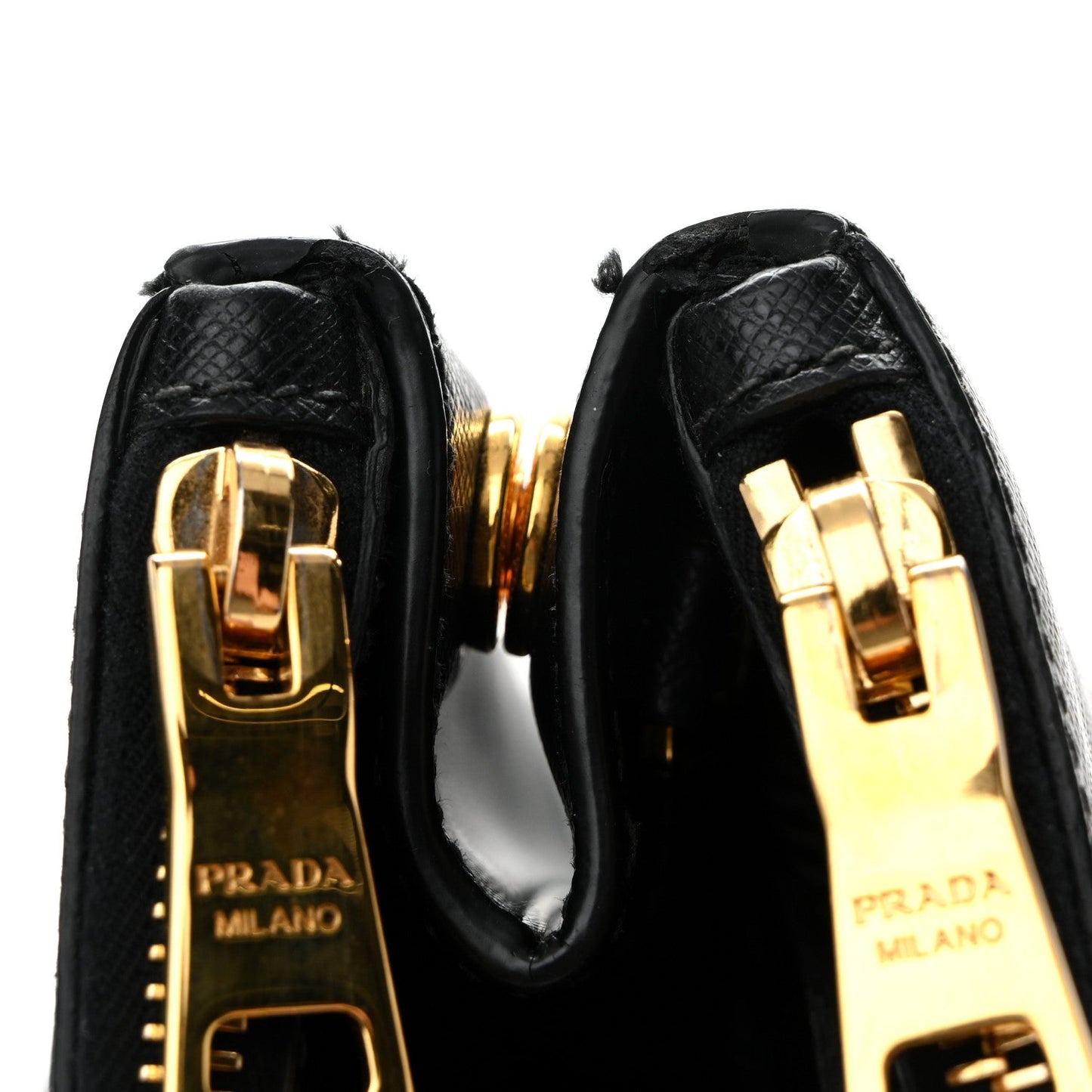 Saffiano Medium Galleria Double Zip Tote Black