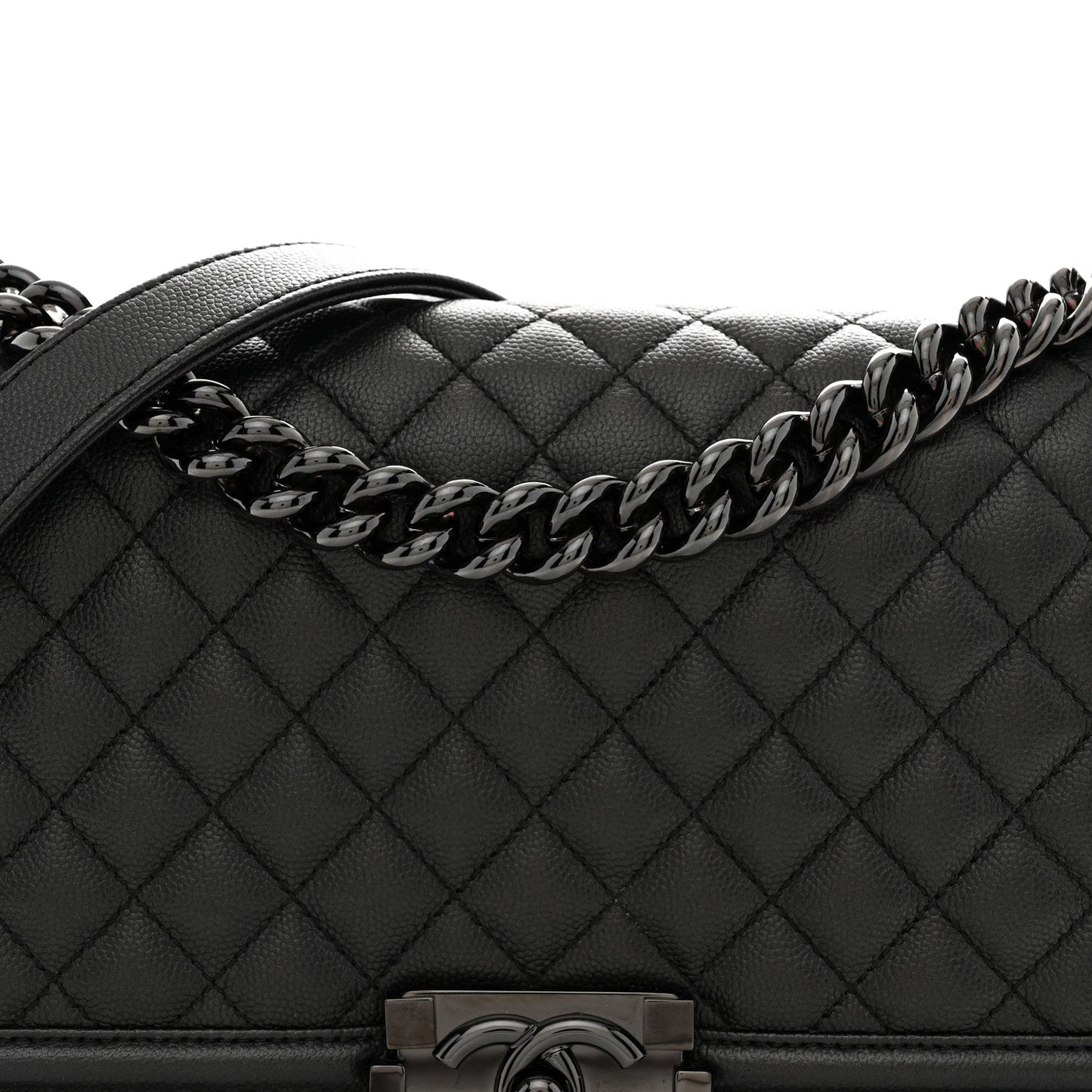 Caviar Quilted Medium Boy Flap So Black