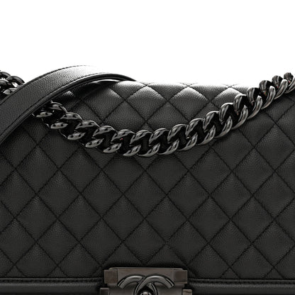Caviar Quilted Medium Boy Flap So Black