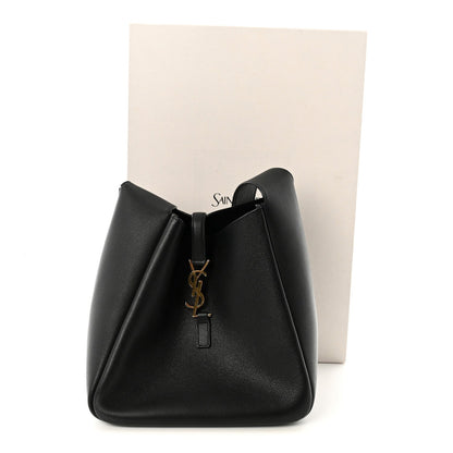 Grained Calfskin Small Le 5 A 7 Soft Hobo Black