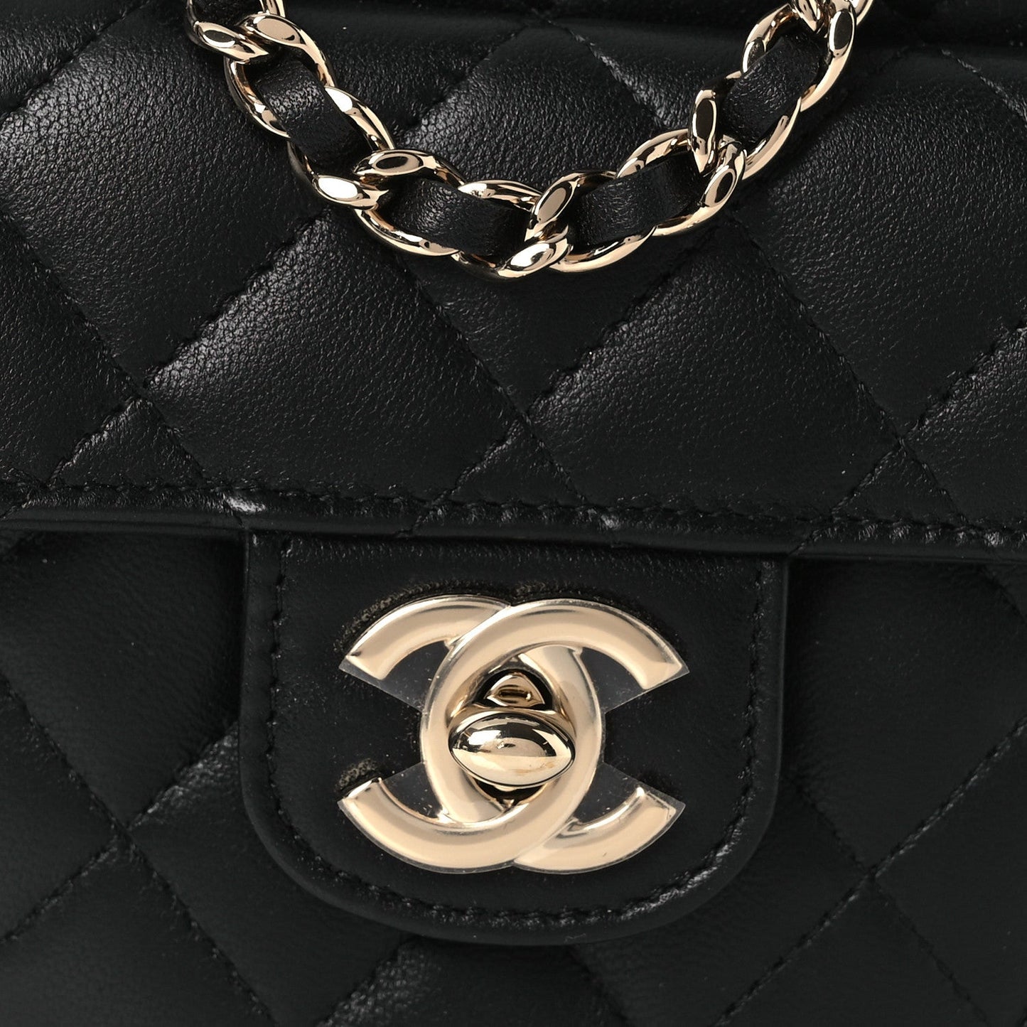 Lambskin Quilted CC In Love Heart Clutch With Chain Black