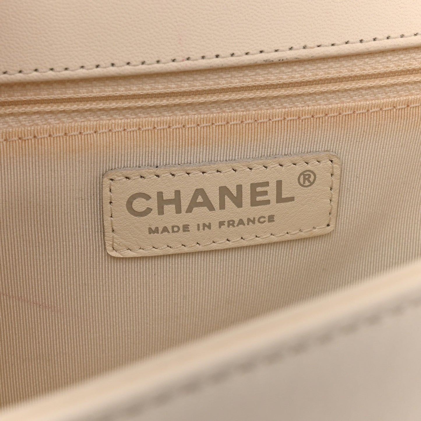 Calfskin Quilted New Medium Boy Flap White