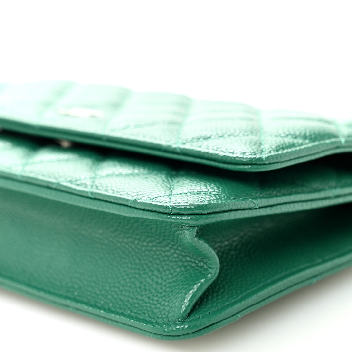 Caviar Quilted Wallet On Chain WOC Green