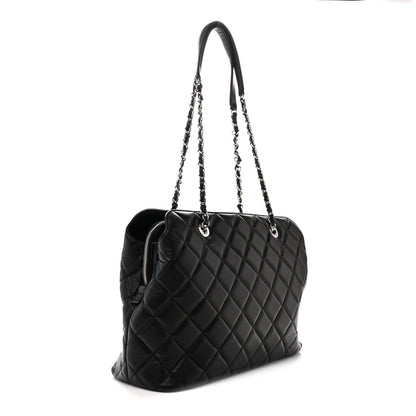 Lambskin Quilted Chic and Soft Shopping Tote Black