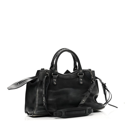 Used Calfskin Silver Hardware Neo Classic City Navy