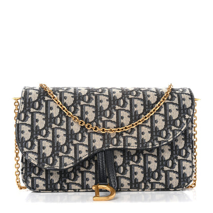 Oblique Saddle Chain Pouch Blue