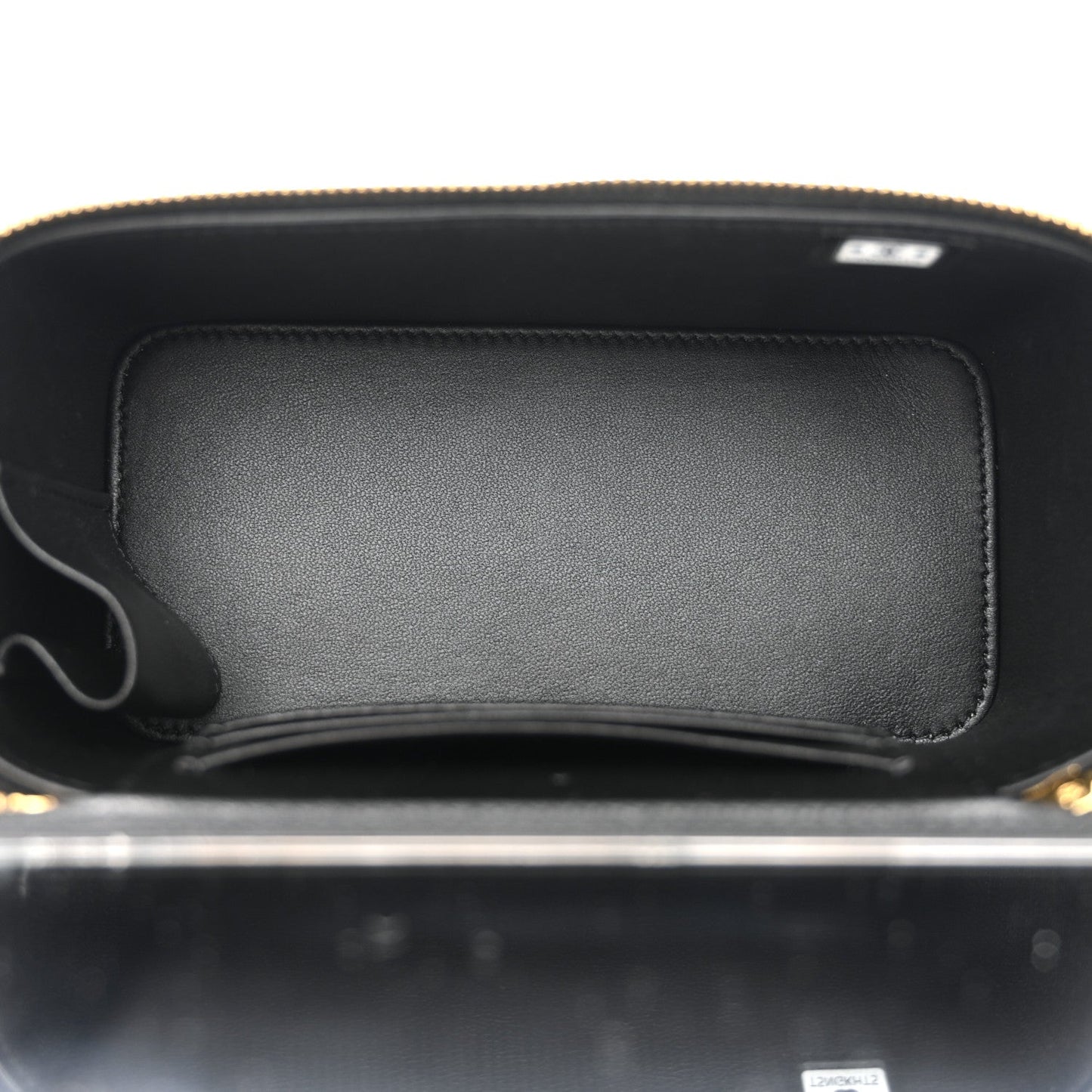 Shiny Lambskin Quilted Small Vanity Case With Chain Black