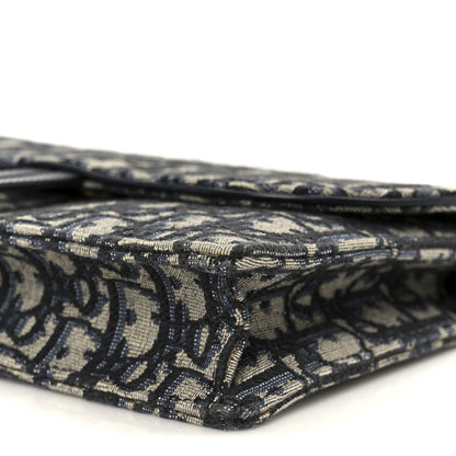 Oblique Saddle Chain Pouch Blue