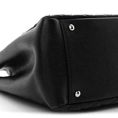 Caviar Quilted XL Grand Shopping Tote GST Black
