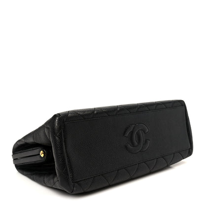 Caviar Quilted Kisslock Shoulder Bag Black