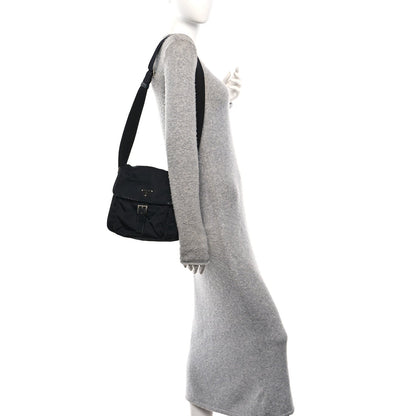Nylon Vela Messenger Black