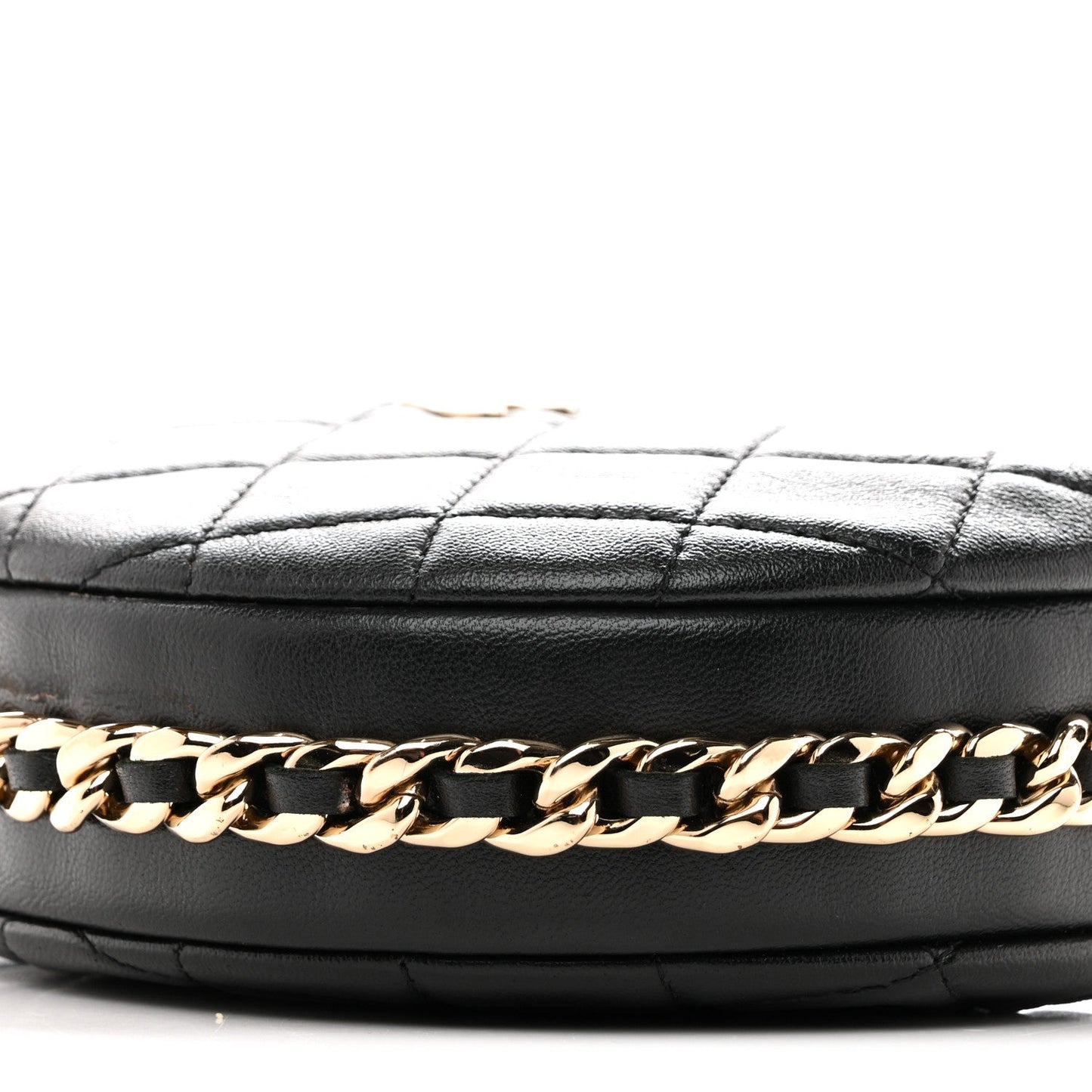 Lambskin Quilted Chain Around Pouch Hobo Black