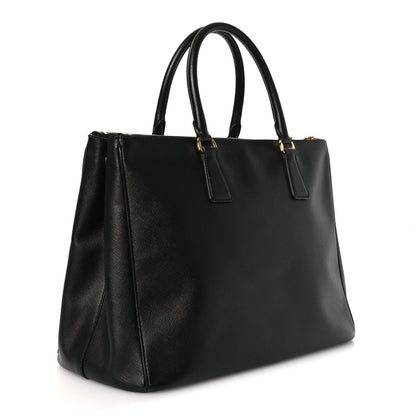 Saffiano Large Galleria Double Zip Tote Black