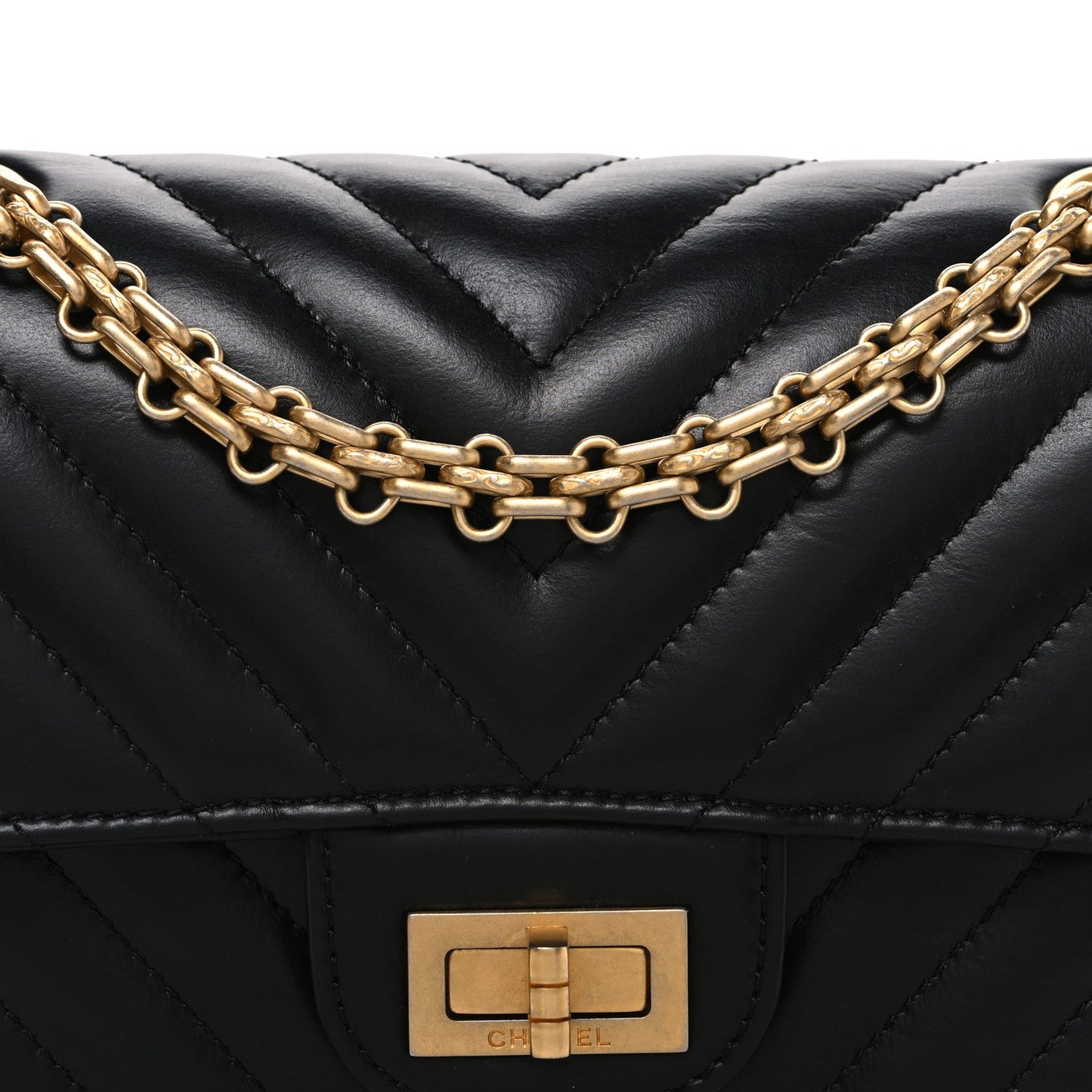 Aged Calfskin Chevron Quilted 2.55 Reissue Mini Flap Black