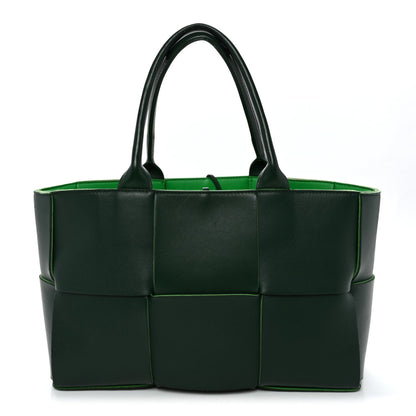 Calfskin Maxi Intrecciato Medium Arco Tote Raintree