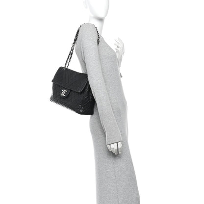 Washed Caviar Quilted Maxi Single Flap Black
