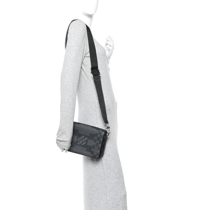 Damier Graphite 3D Studio Messenger