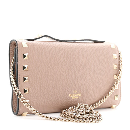 Pebbled Calfskin Rockstud Flip Lock Wallet On Chain Poudre