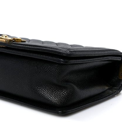 Caviar Quilted Medium Boy Flap Black