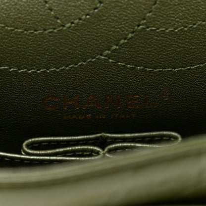Aged Calfskin Chevron Quilted 2.55 Reissue 225 Flap Green