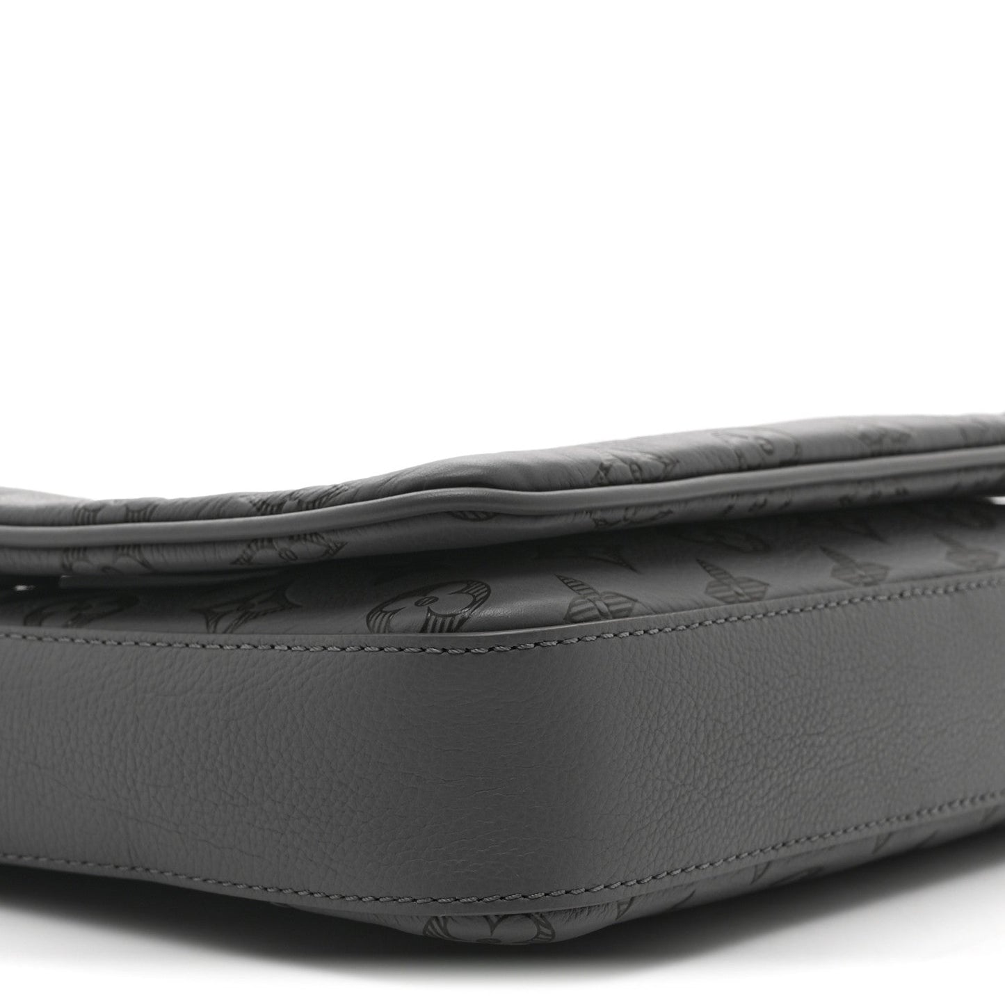 Calfskin Monogram Shadow Trio Messenger Anthracite Gray