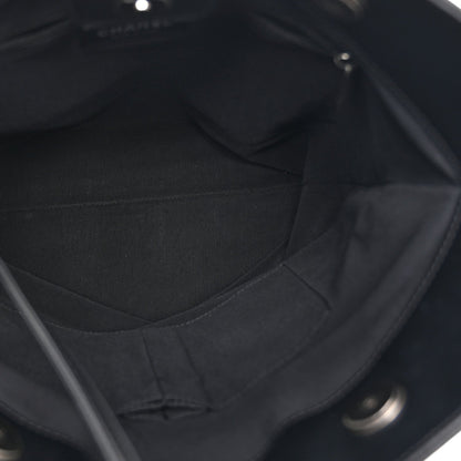 Calfskin Chain 20s Signature Tote Black