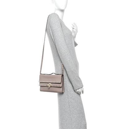 Grainy Calfskin Rockstud Double Flap Crossbody Bag Poudre