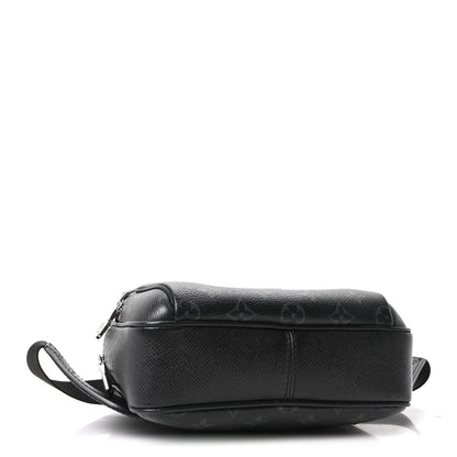 Taiga Monogram Eclipse Outdoor Messenger Black