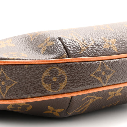 Monogram Croissant PM