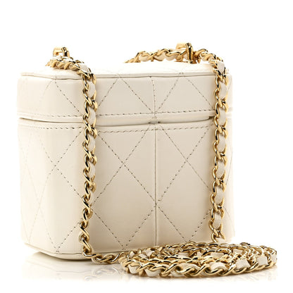Lambskin Quilted Vanity Clutch With Chain White