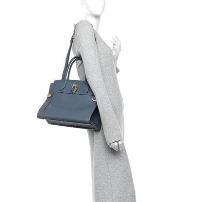 Grained Calfskin Steamer MM Blue
